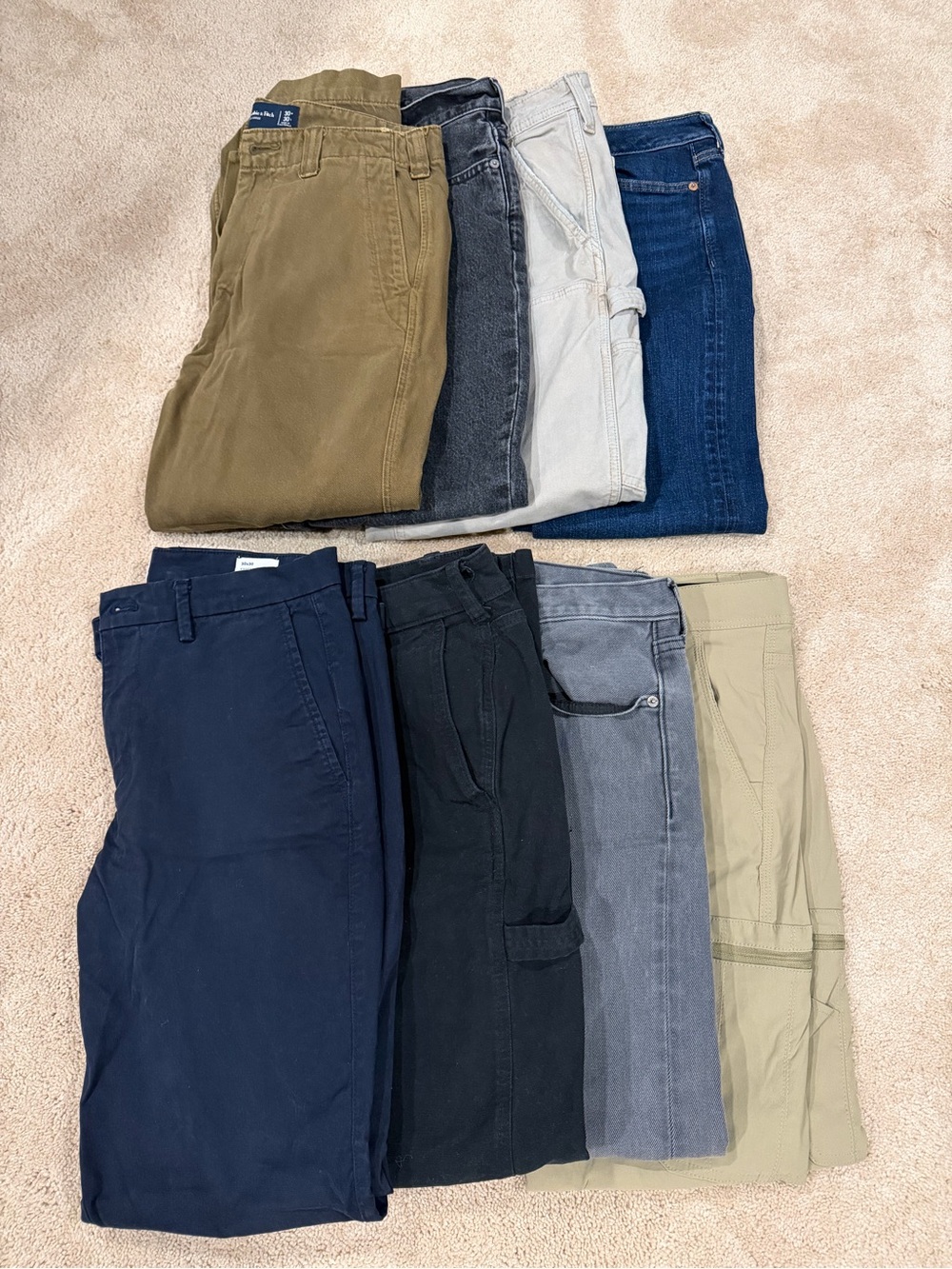 (8) Lot of Men's Pants - Abercrombie, BR, Wrangler, AE